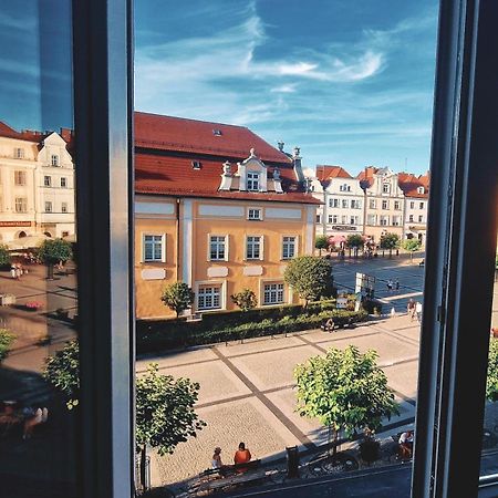 Apartamenty Przy Ratuszu Boleslawiec  Extérieur photo