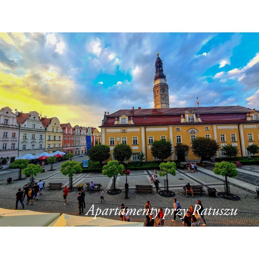 Apartamenty Przy Ratuszu Boleslawiec  Extérieur photo